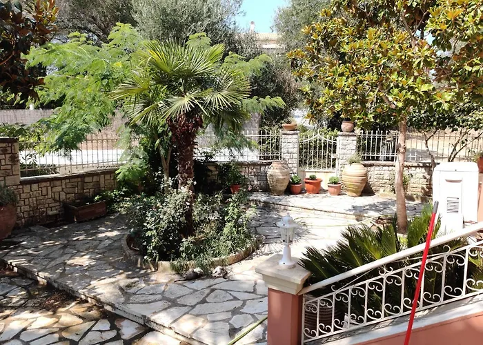 Elena's Corfu Ýpsos